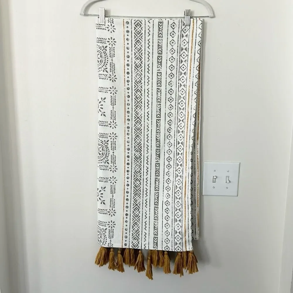 MOTINI Throw Blanket Multi-Colored Brushed Cotton Tasseled Home Decor